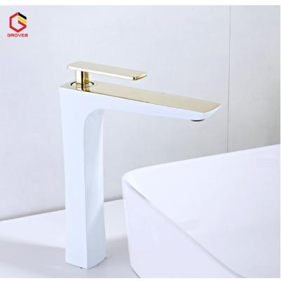 Vòi rửa mặt thân cao trắng ánh vàng GRV 4606T